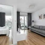 Navigator Portowa By Renters * コウォブジェク