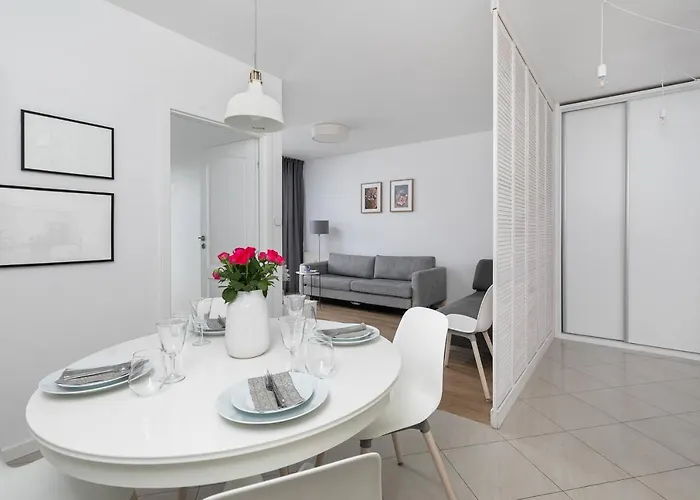 Navigator Portowa By Renters דירה קולובז'ג